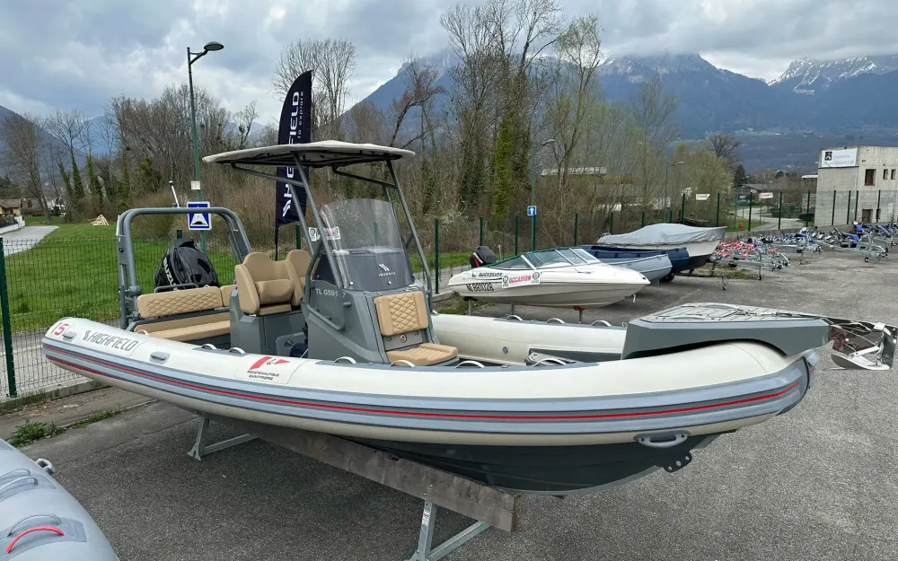 slider 1 Highfield SP 700