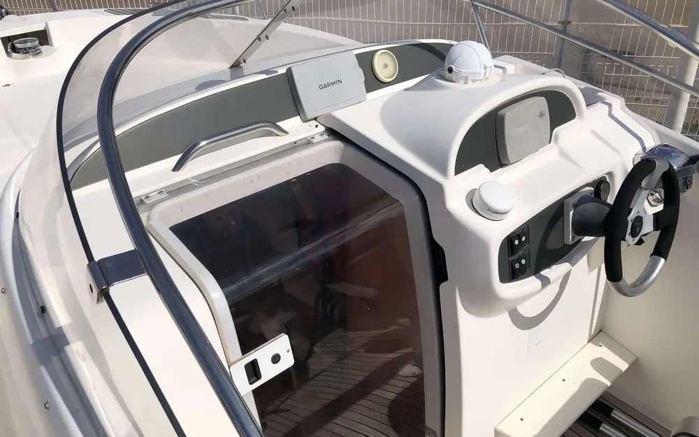 slider 7 Jeanneau Cap Camarat 755