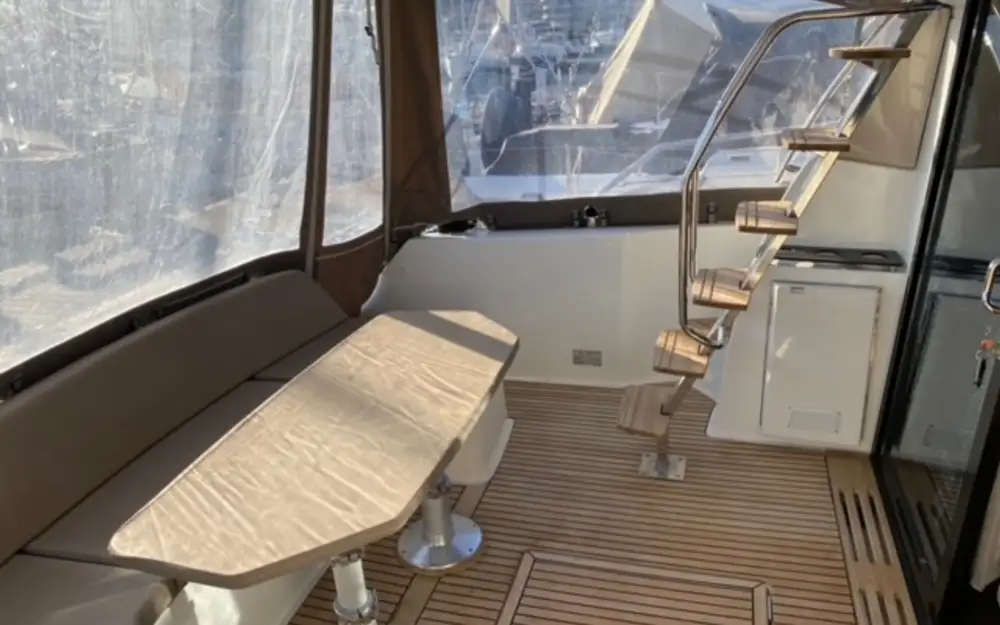 slider 9 Jeanneau Prestige 450 Fly