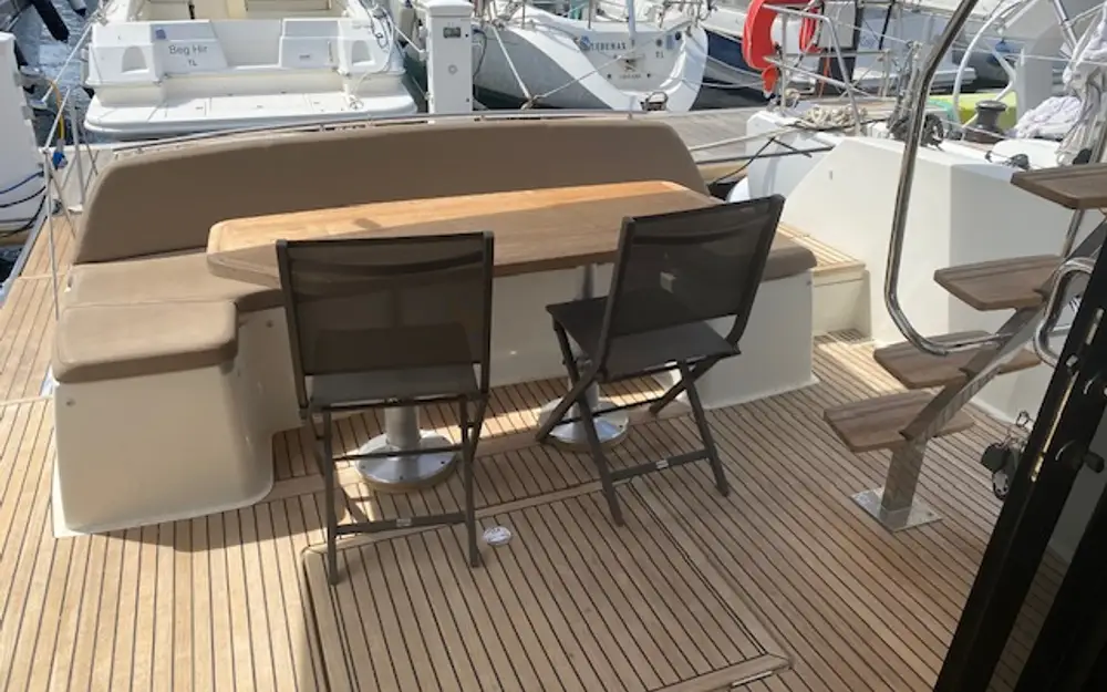 slider 11 Jeanneau Prestige 450 Fly