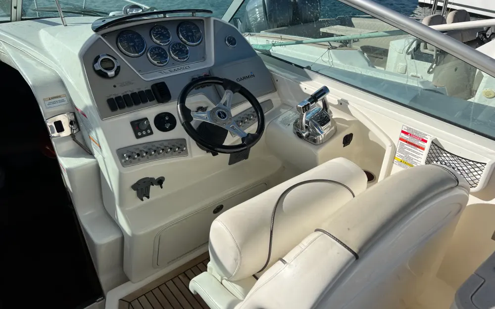 slider 7 Sea Ray  305 Sundancer