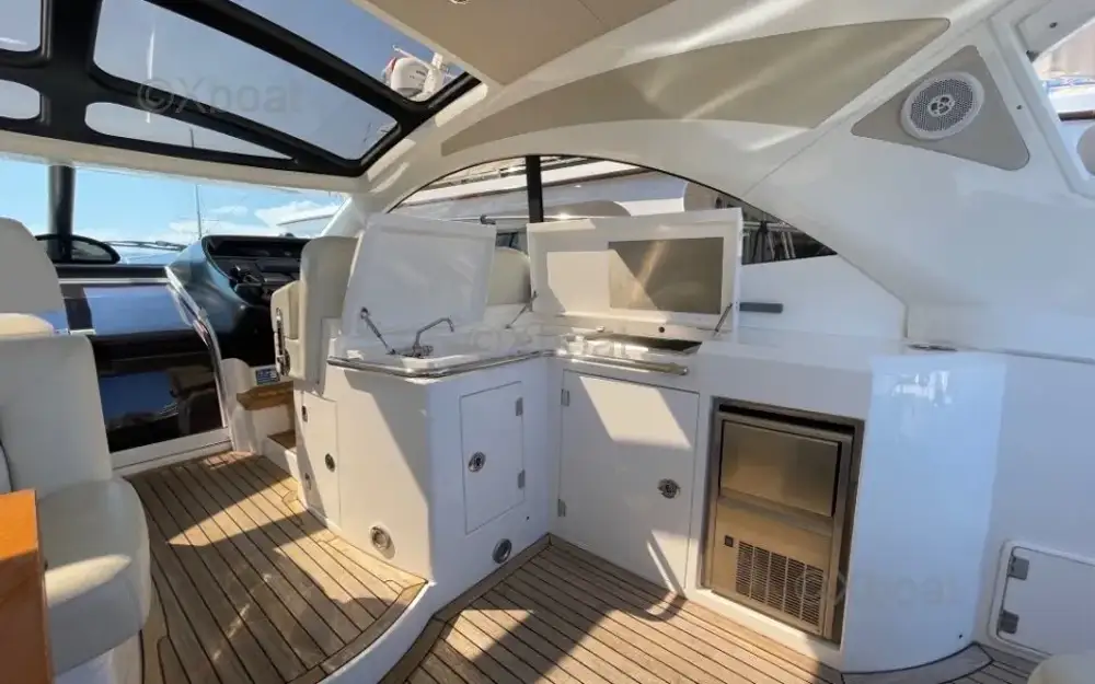 slider 5 Sunseeker Portofino 48