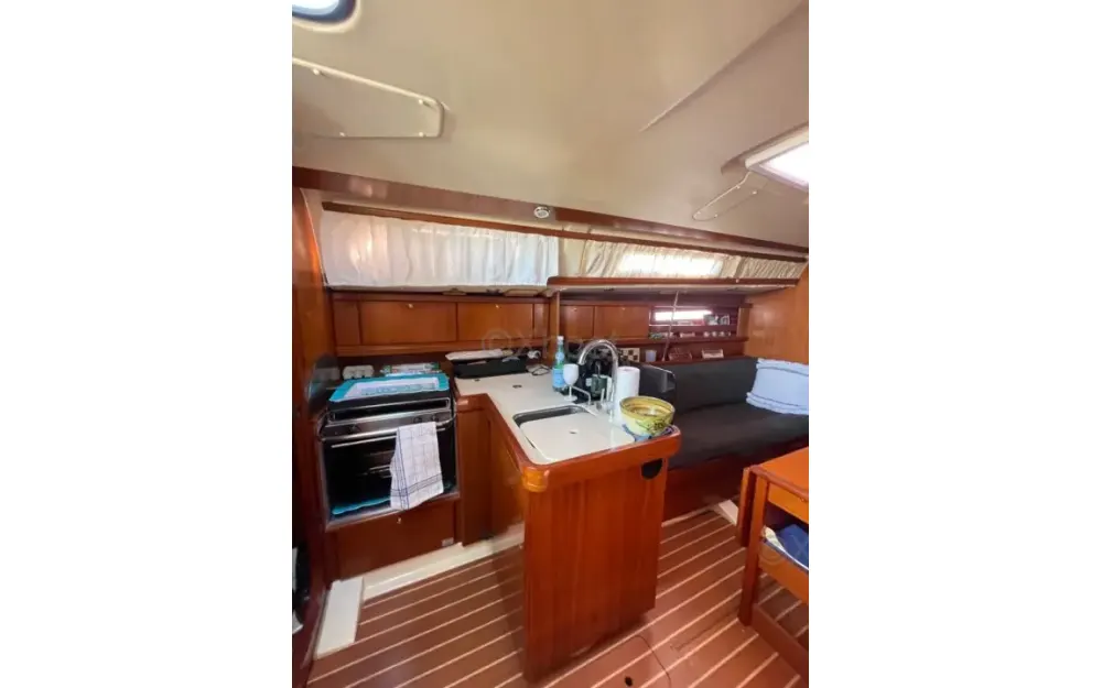 slider 11 Dufour  325 - null
