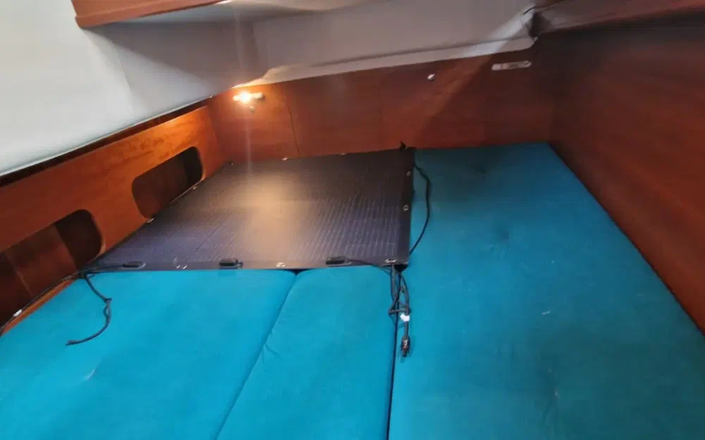 slider 43 Beneteau Antares 10.80