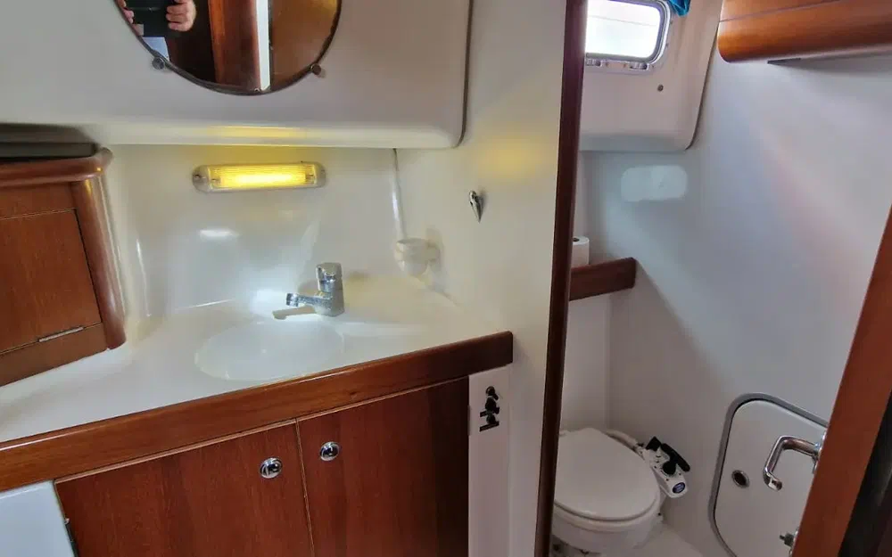 slider 50 Beneteau Antares 10.80