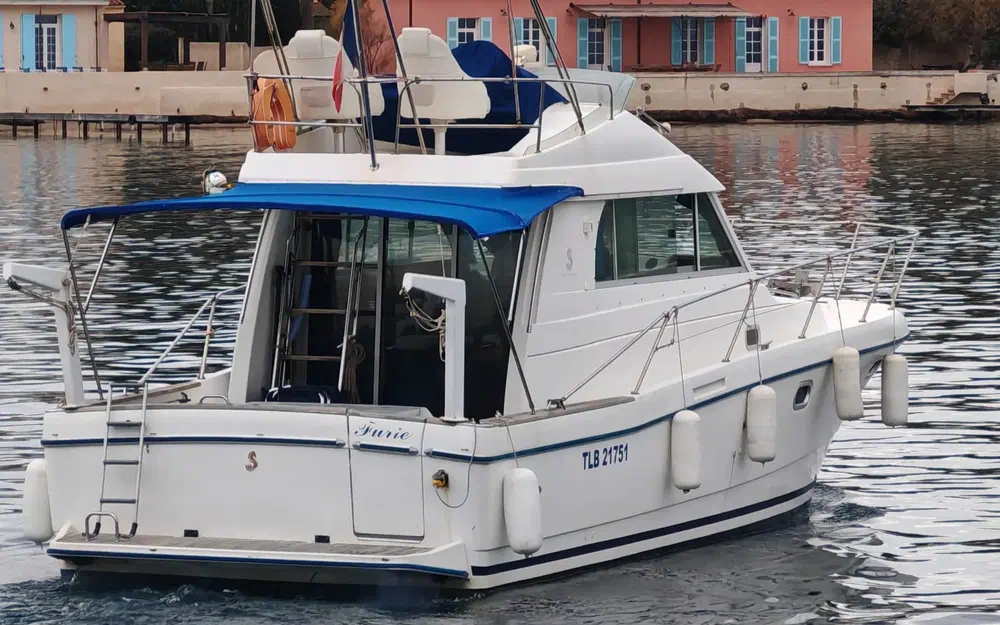 slider 54 Beneteau Antares 10.80