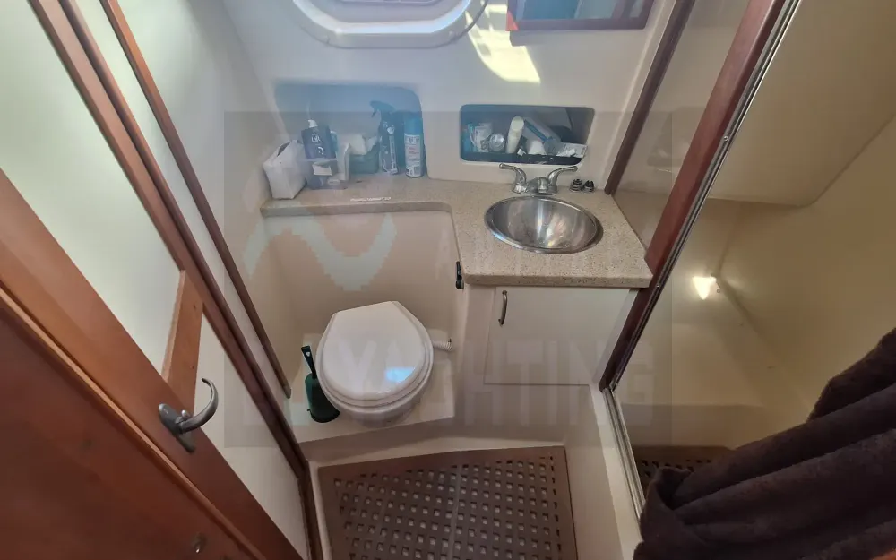 slider 23 Mainship  400 Trawler