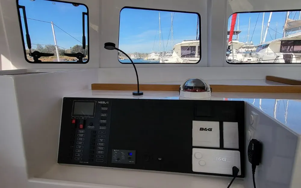 slider 16 Neel Trimarans Neel 43