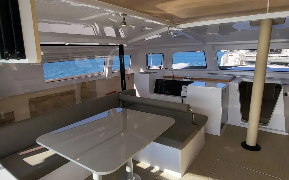 slider 6 Neel Trimarans Neel 43