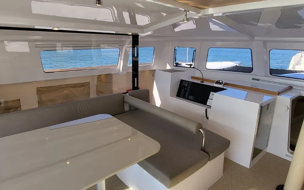 slider 7 Neel Trimarans Neel 43