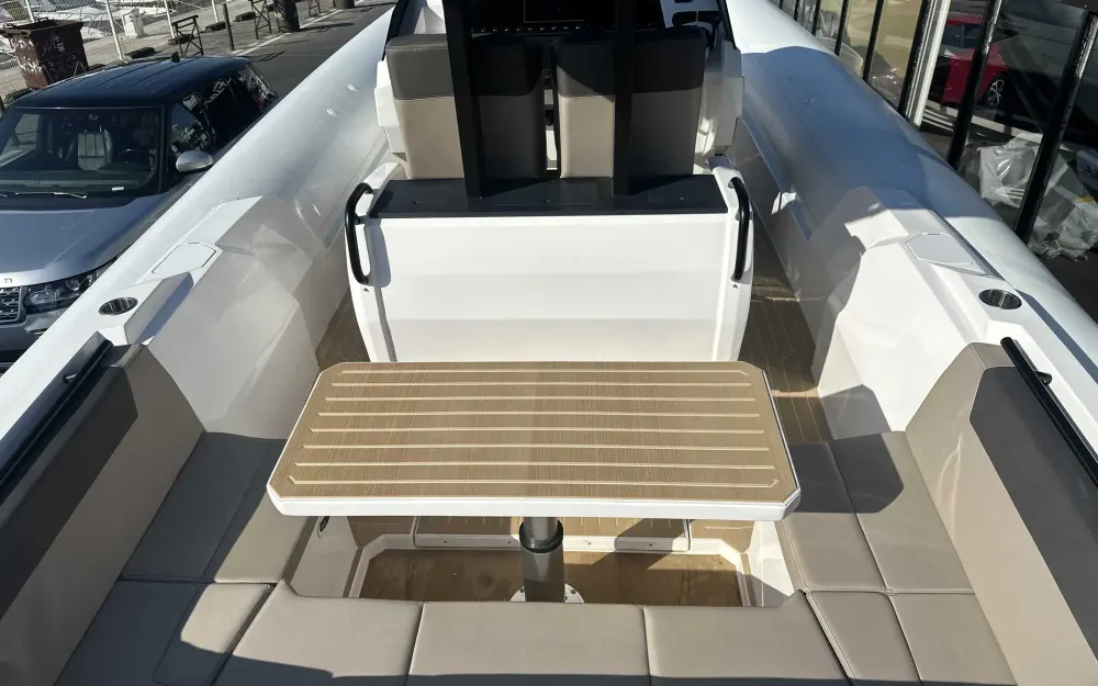 slider 1 Rio Yachts INAGUA 36