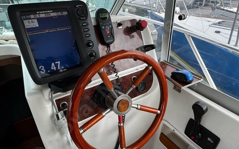 slider 11 Jeanneau Merry Fisher 750