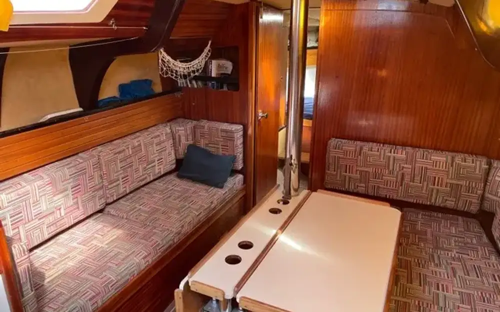 slider 35 Jeanneau Albatros