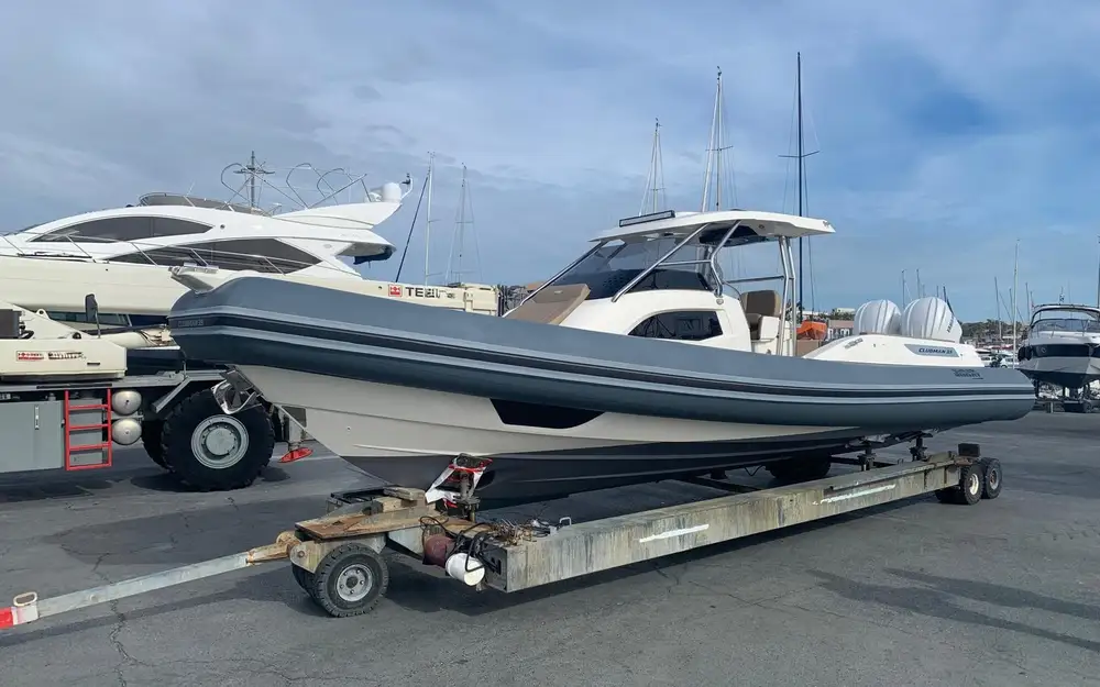 slider 12 Joker Boat Clubman 35
