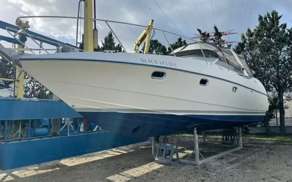 slider 7 Beneteau FLYER 11