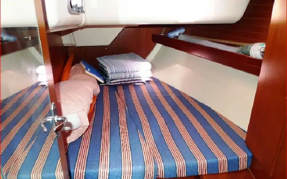 slider 10 Dufour 385