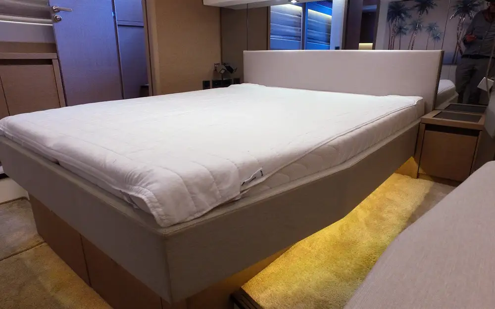 slider 19 Jeanneau Prestige 520