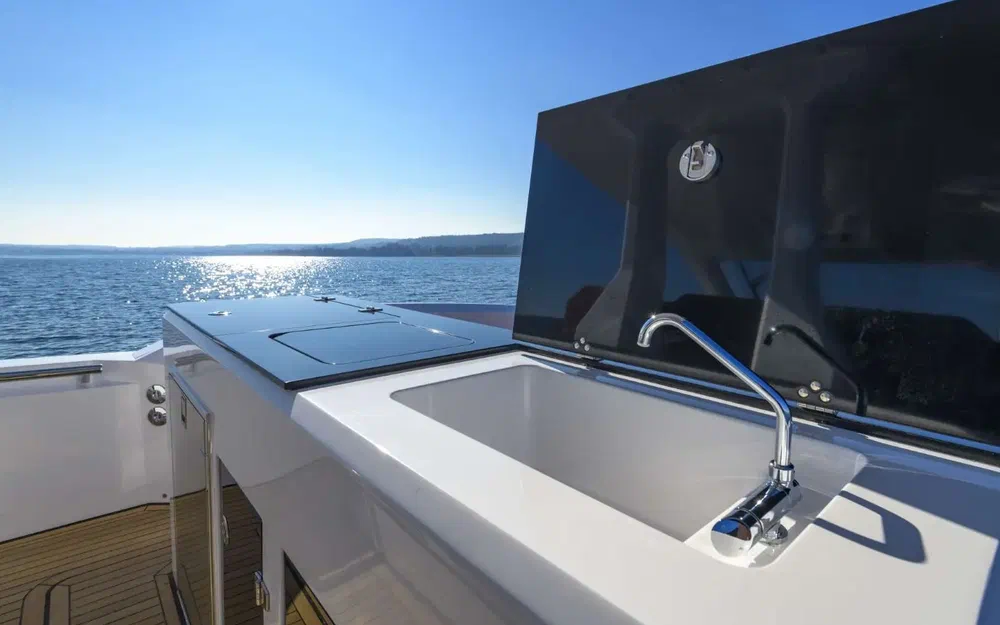 slider 13 Pirelli  50