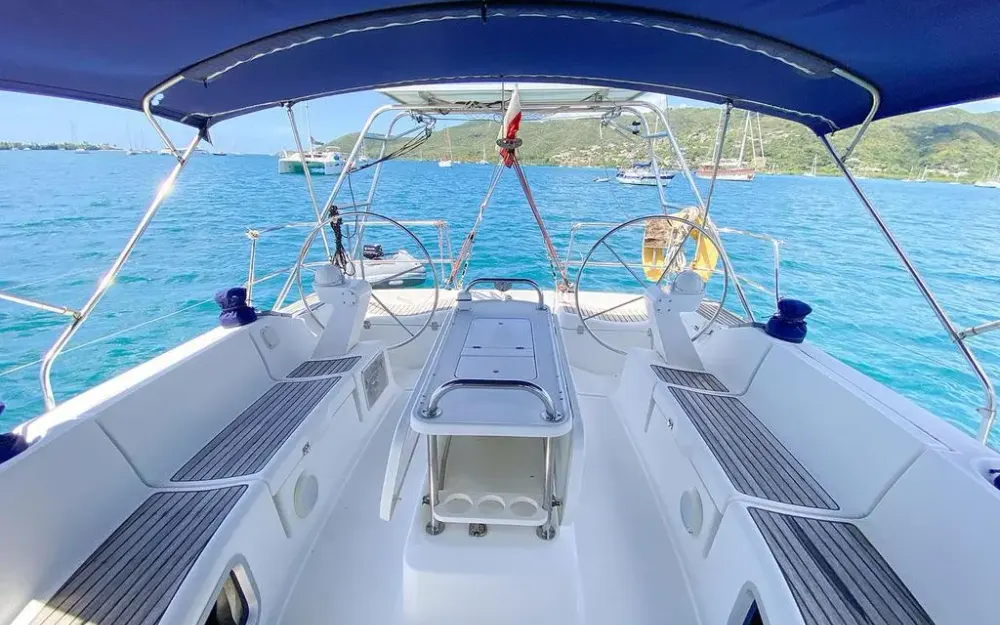 slider 10 Jeanneau Sun Odyssey 49 Performance