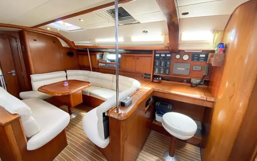 slider 17 Jeanneau Sun Odyssey 49 Performance