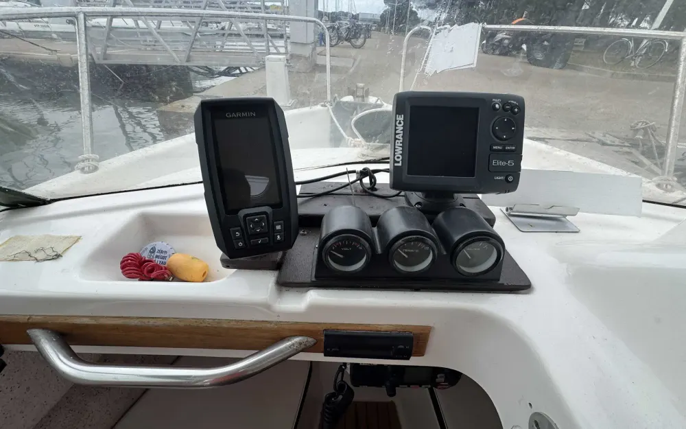 slider 12 