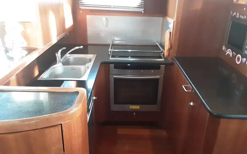 slider 7 Pacific Trawler  72