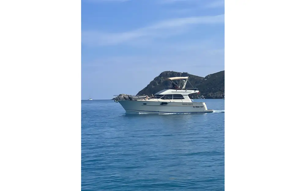 slider 2 ACM Excellence 38