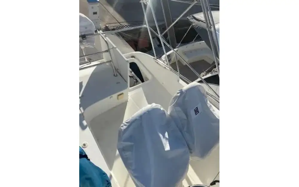 slider 18 Beneteau Antares 980 Fly