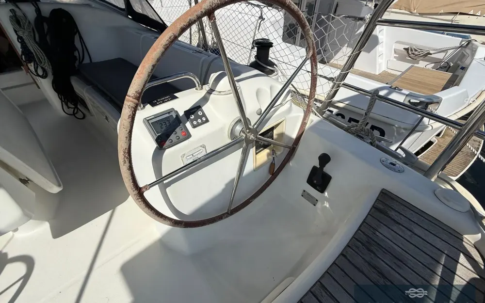 slider 22 Beneteau Cyclades 39.3