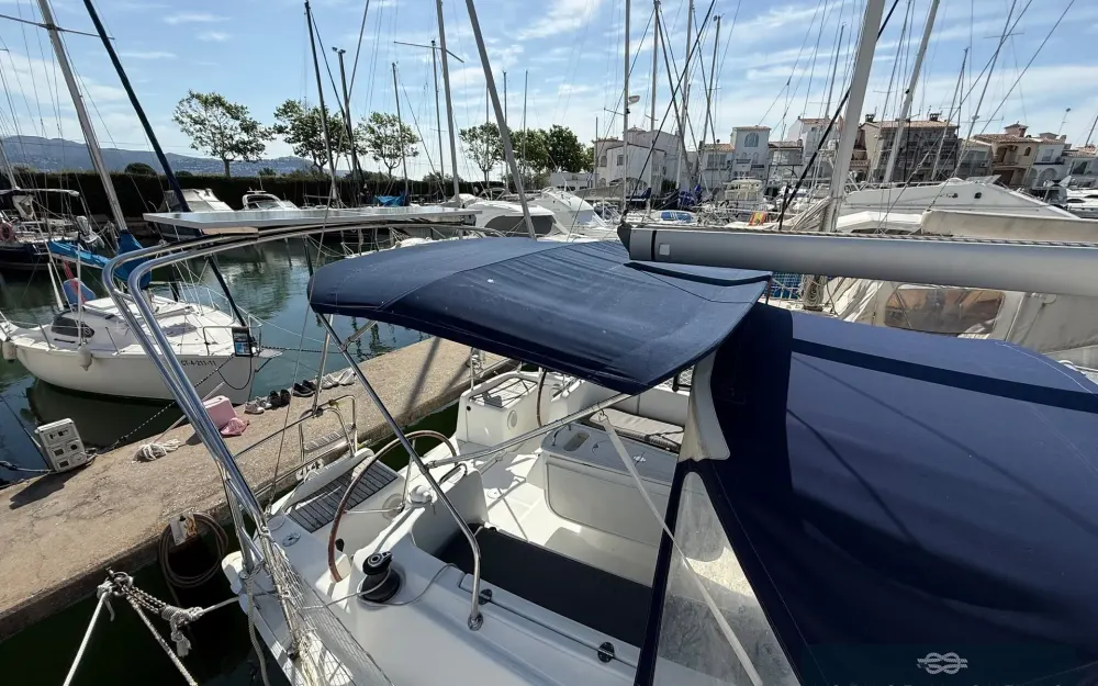 slider 32 