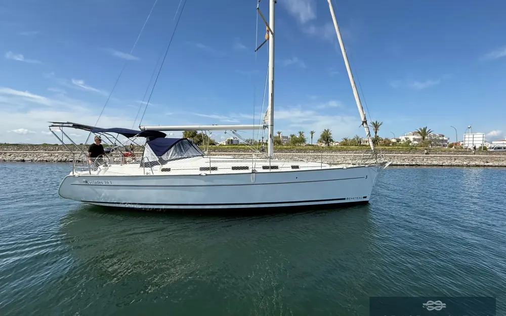slider 3 Beneteau Cyclades 39.3