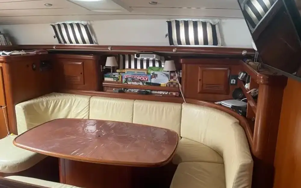 slider 8 Beneteau 50 CELEBRATION