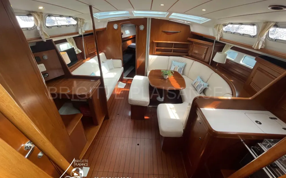 slider 6 Beneteau Oceanis 423