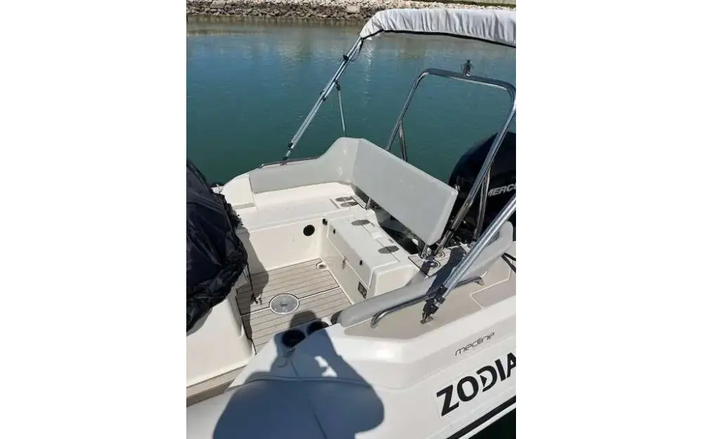 slider 1 Zodiac Medline 6.8