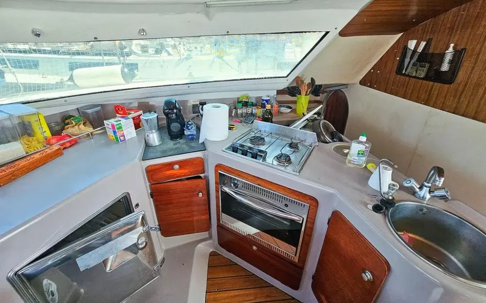 slider 17 Fountaine Pajot Tobago 35