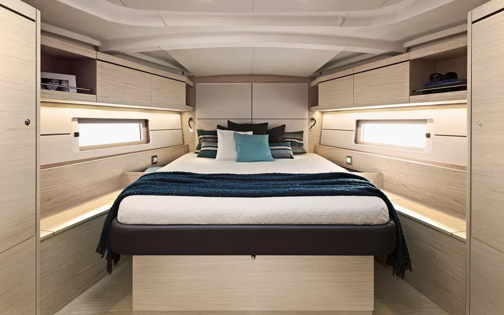 slider 32 Beneteau Oceanis 46.1