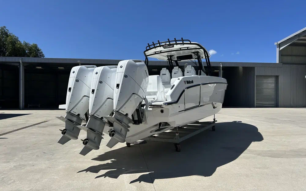 slider 2 Wellcraft 38 T-Top