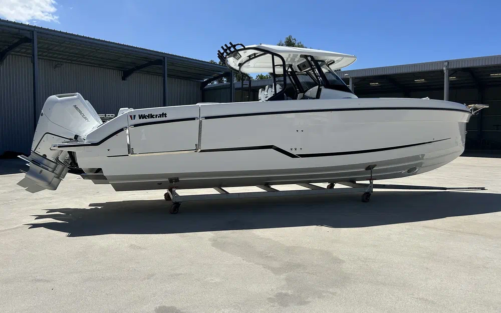 slider 8 Wellcraft 38 T-Top
