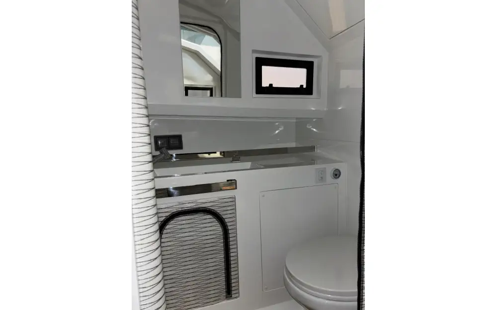 slider 13 De Antonio Yachts D32 Open