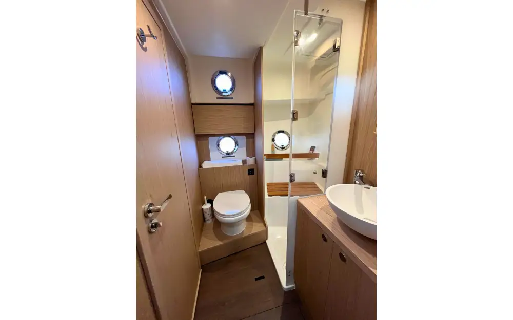 slider 13 Beneteau Swift Trawler 48