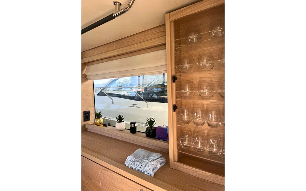 slider 4 Beneteau Swift Trawler 48