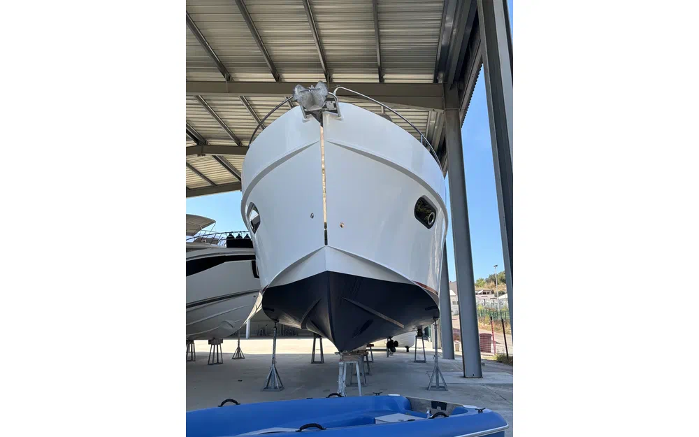slider 10 Beneteau Swift Trawler 50