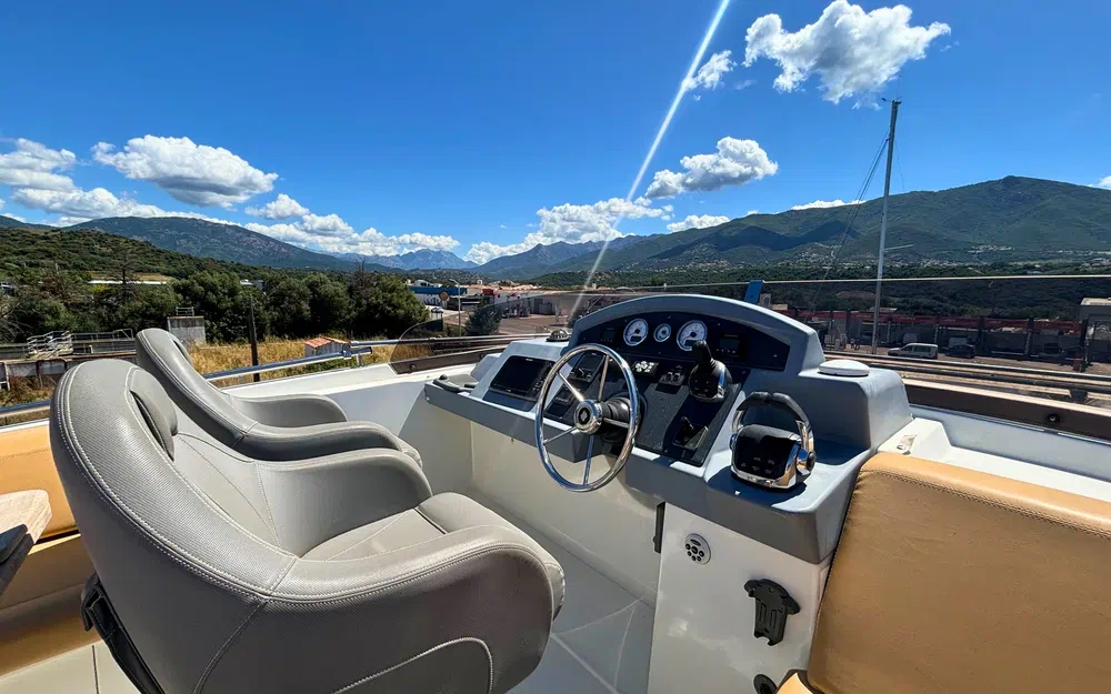 slider 22 Beneteau Swift Trawler 50