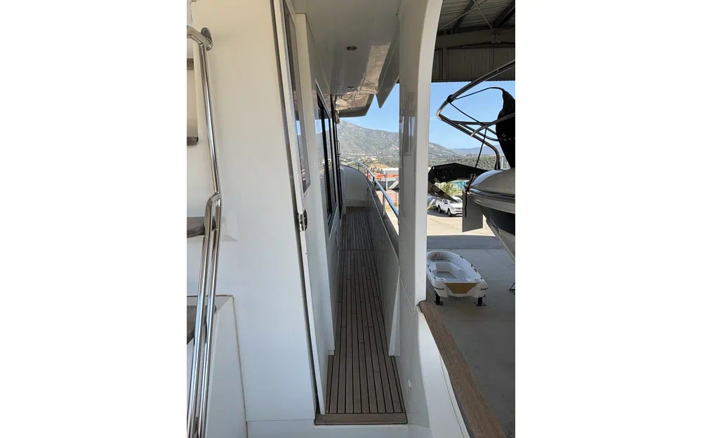 slider 45 Beneteau Swift Trawler 50