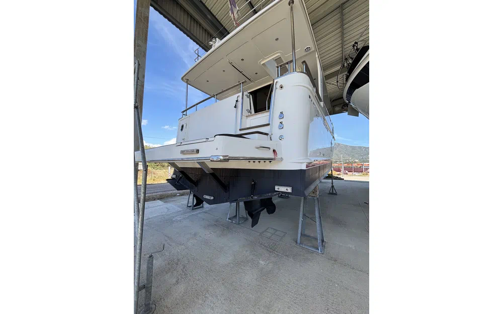 slider 5 Beneteau Swift Trawler 50