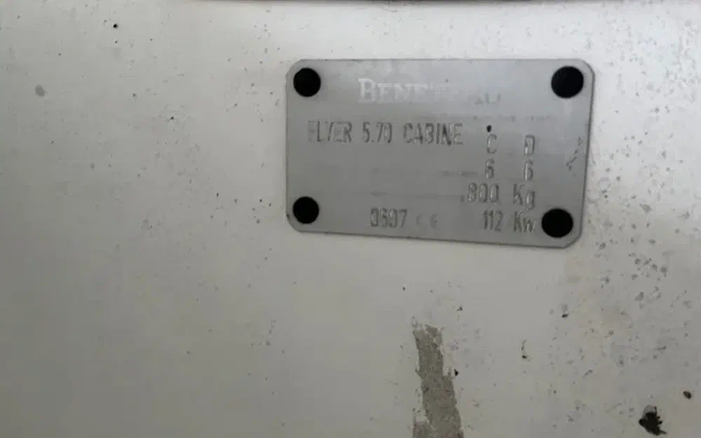 slider 7 Beneteau Flyer 5.7 cab