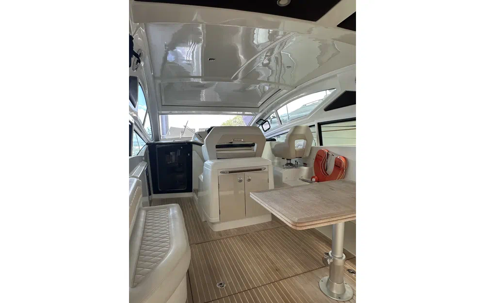 slider 2 Beneteau Gran Turismo 40