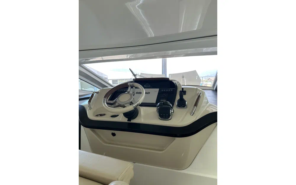 slider 5 Beneteau Gran Turismo 40