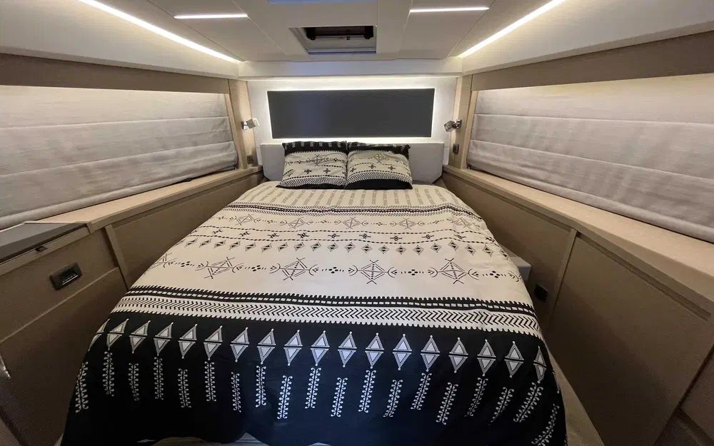 slider 9 Jeanneau Prestige 520