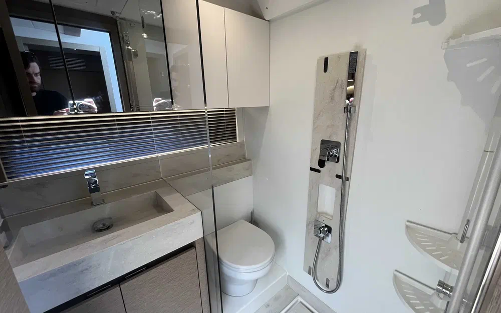 slider 11 Jeanneau Prestige 520